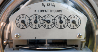 Mennyibe kerül egy kWh elektromos áram 2022-ben?