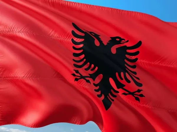 Albániába beutazáshoz kell-e útlevél vagy elég a személyi igazolvány?