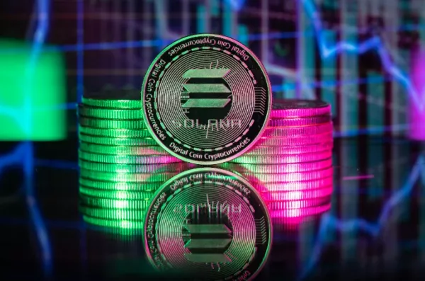Egekbe szökik a várakozás a Solana ETF-ek iránt, a befektetők a Pepe-ről a KangaMoon-ra váltanak, ahogy a játékplatform hamarosan indul.
